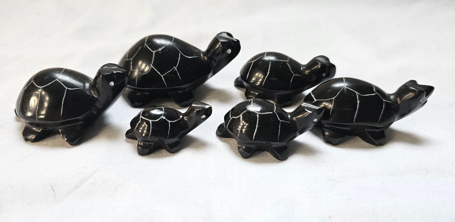Vintage Handcarved Turtle Family ~ Lot of 6 Black Onyx ~ Turtle Figurine ~ 1-2\