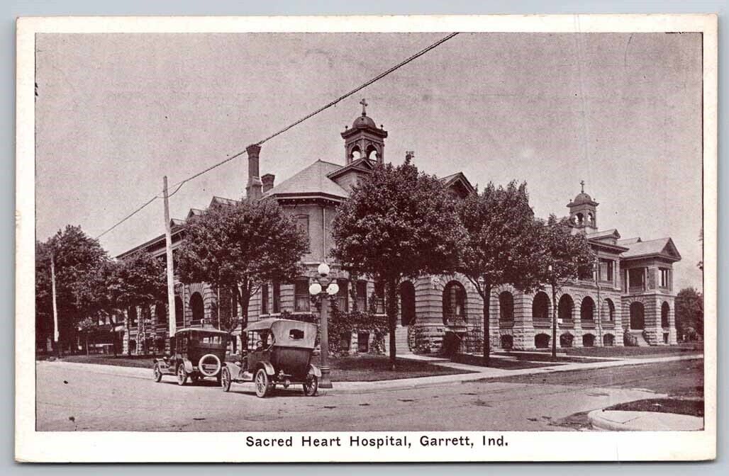 eStampsNet - Garrett IN Scared Heart Hospital Street Scene Postcard 