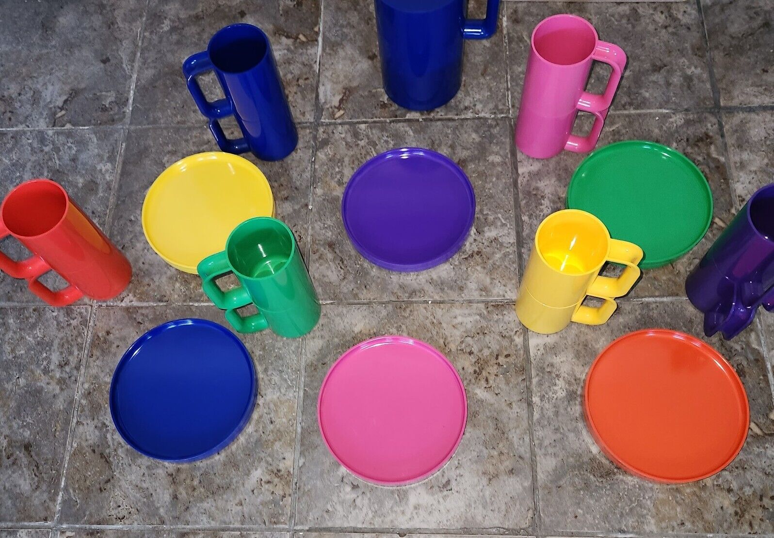 1960s-70s Heller Massimo Vignelli  Kitchenware Set (Plates/Cups) 25 Piece Set 