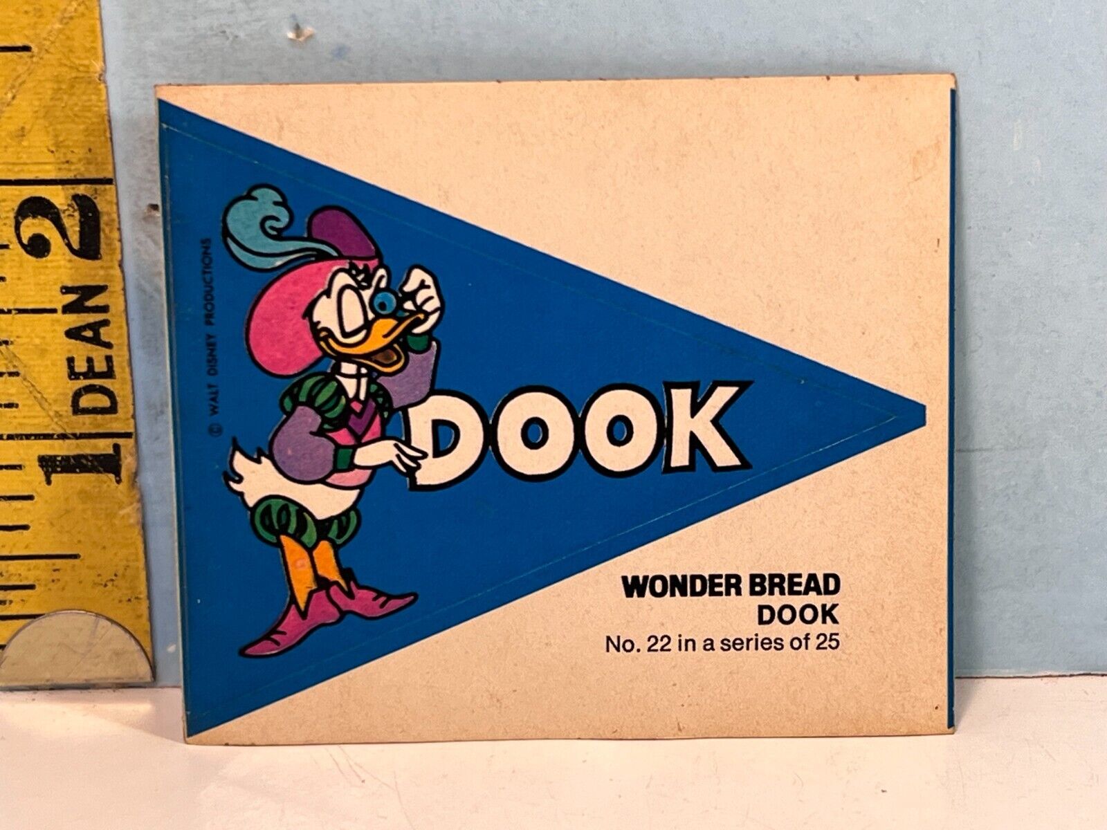 1975 Wonder Bread Pennants Donald Duck Cark \