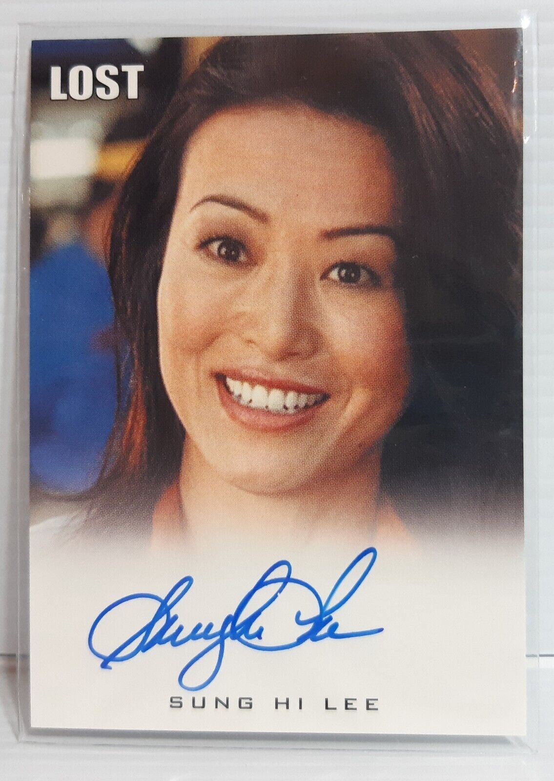 Rittenhouse LOST Season 1-5 Autograph Sung Hi Lee As Tricia Tanaka.