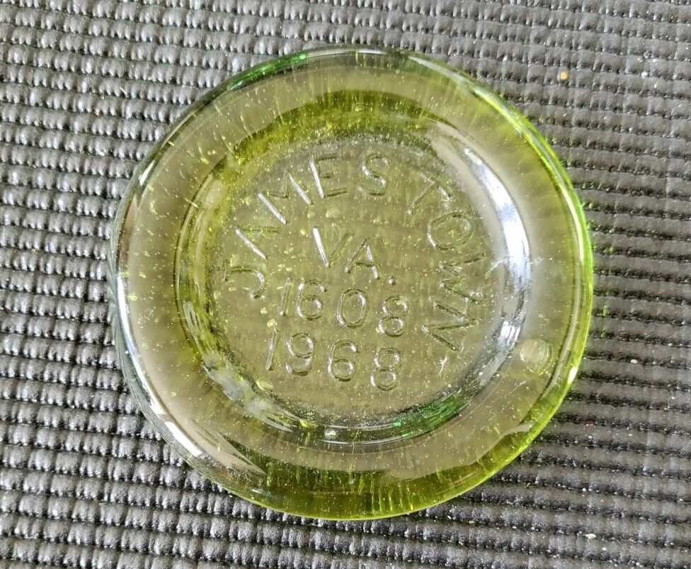 Vintage Jamestown VA 1608-1968 Green Blown Glass Commemorative Ash Tray