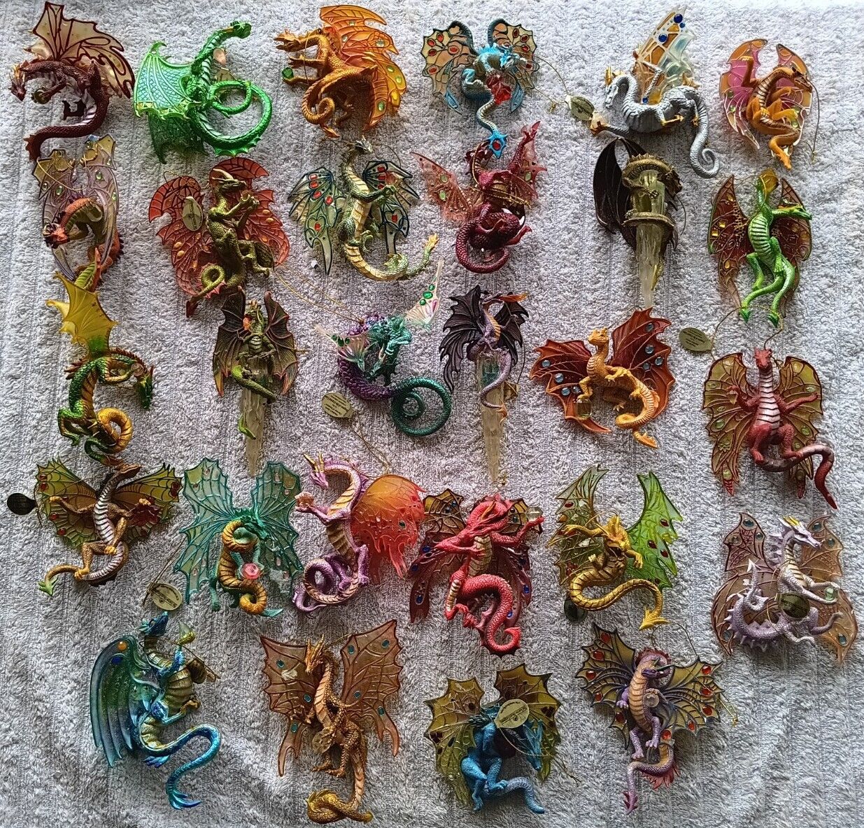 Ashton Drake Galleries MASSIVE LOT 28 Dragons Crystal Cave FIRE & ICE Ornaments