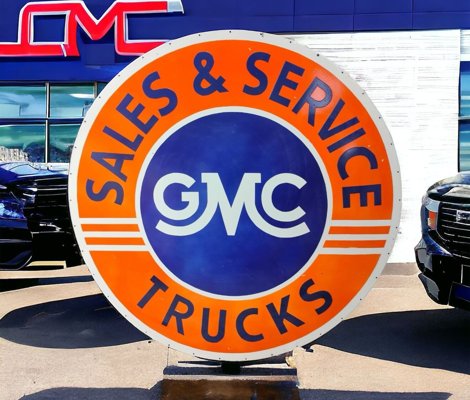 GMC TRUCKS SALES AND SERVICE 6 FEET ROUND PORCELAIN ENAMEL SIGN 72 INCHES DSP