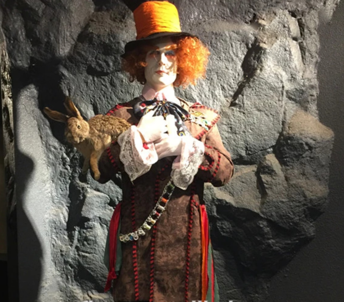 Life Size Johnny Depp Alice Movie Wax Resin Statue Realistic Prop Display 1:1