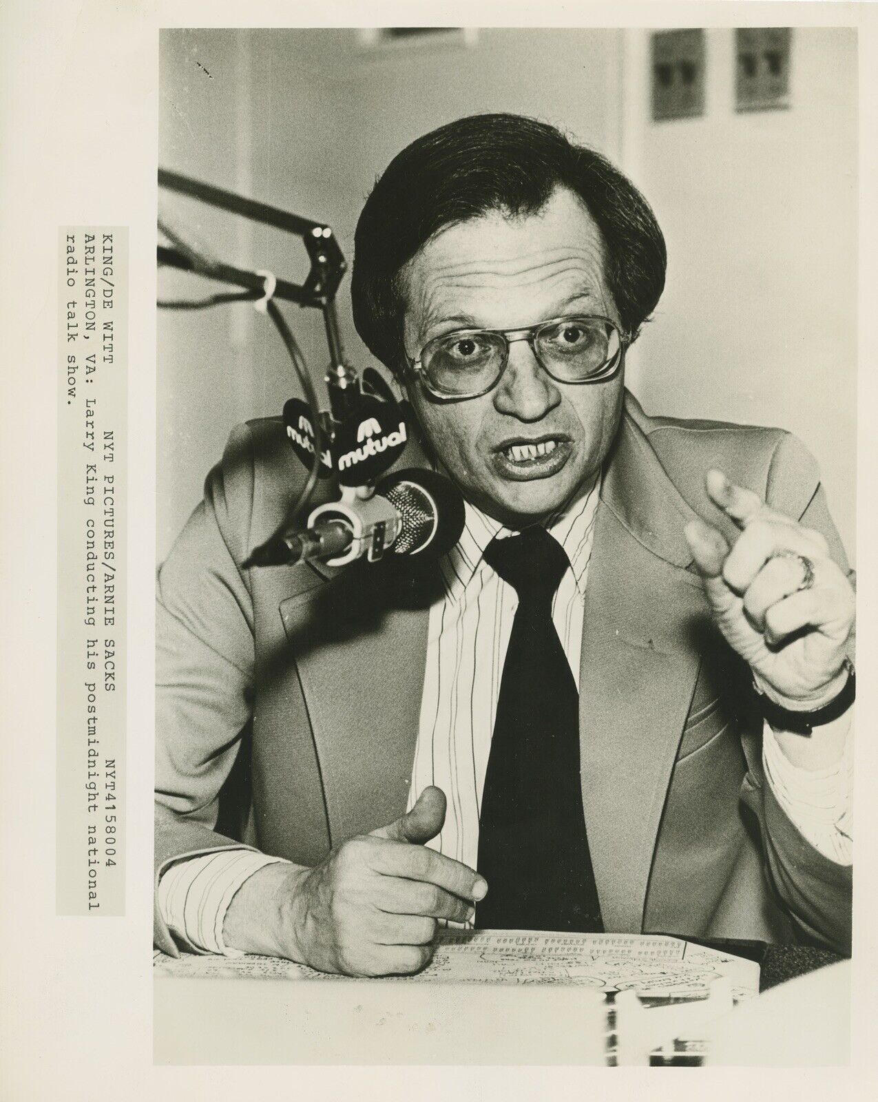 Larry King American Television Host ￼A13 A1317 Original Vintage Photo