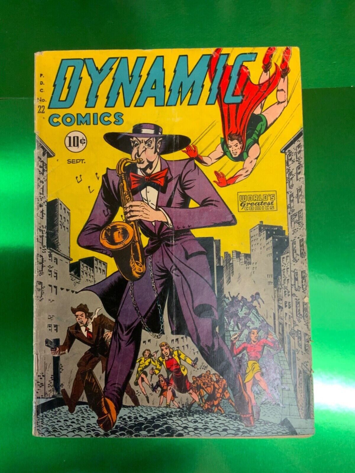 DYNAMIC COMICS #22 1947 CHESLER DYNAMIC MAN YANKEE BOY COMPLETE NICE COPY