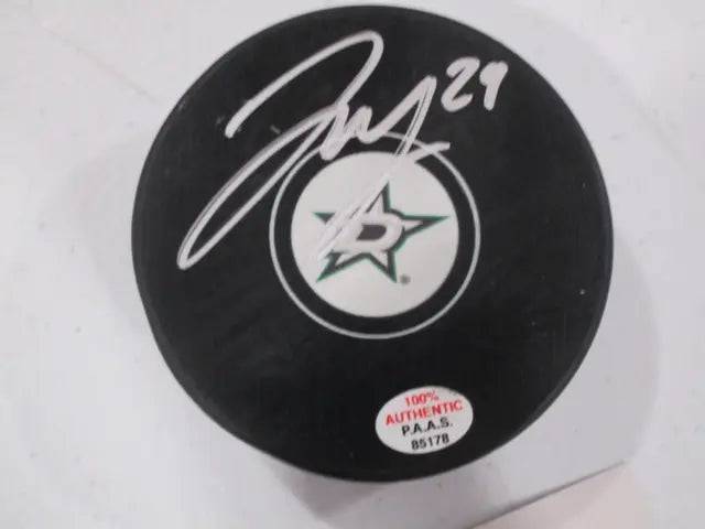 Jake Oettinger of the Dallas Stars signed autographed hockey puck PAAS COA 178