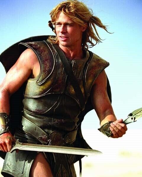 Brad Pitt looks buff in costume as Achilles from 2004 Troy 4x6 photo inch