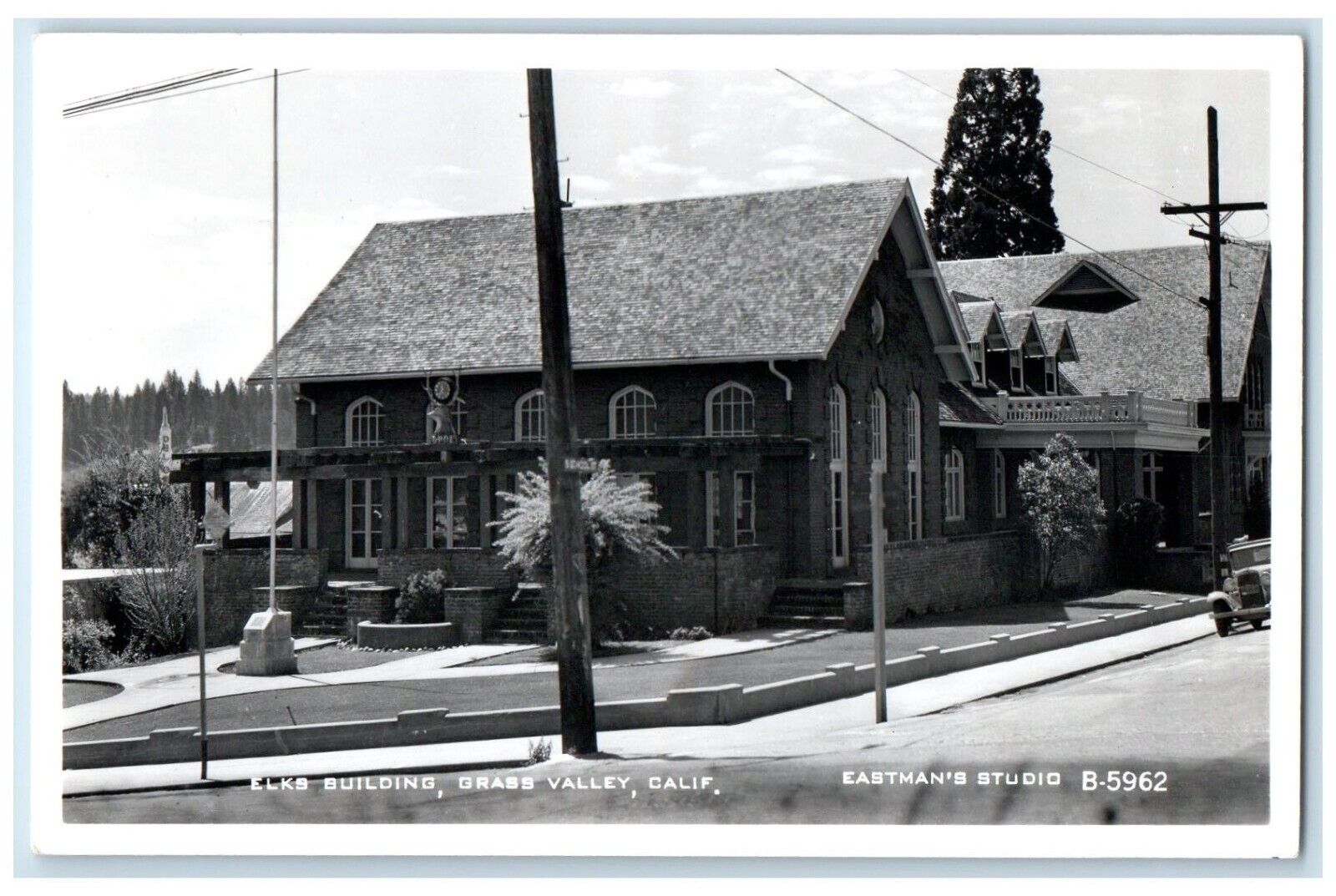 c1940\'s Elks Building Street Scene Grass Valley Missouri MO RPPC Photo Postcard