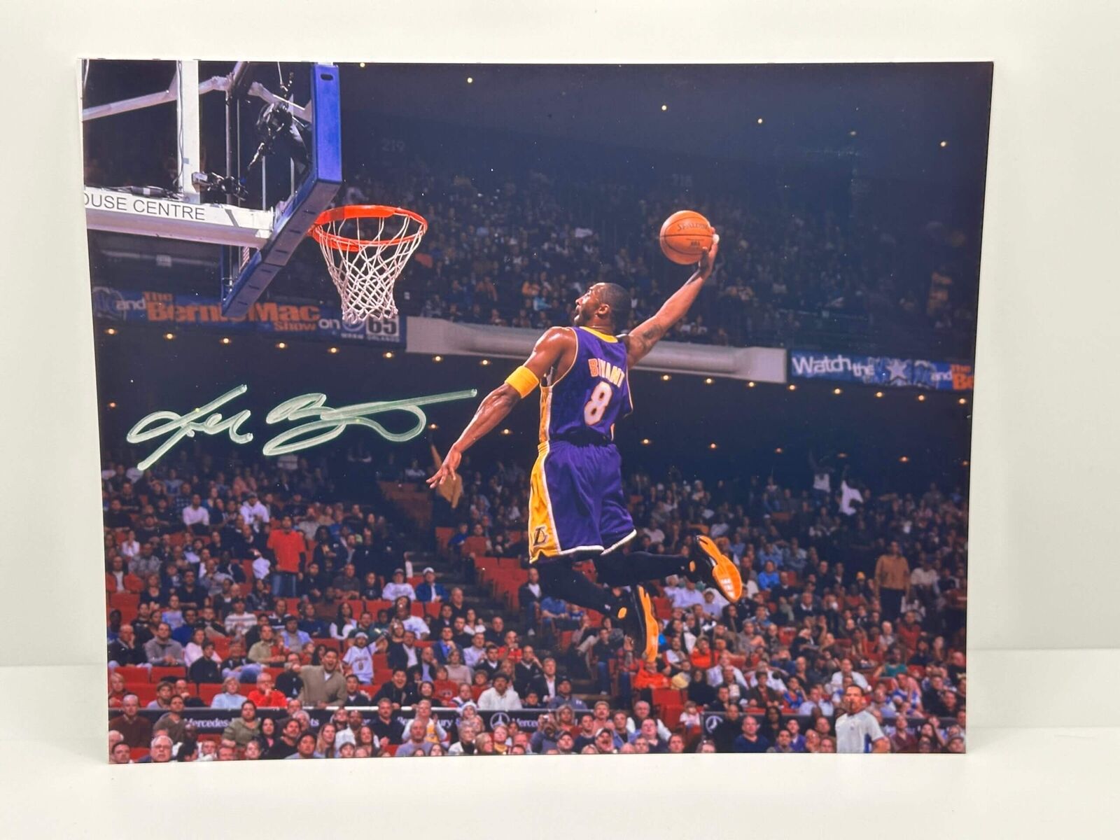 Kobe Bryant Dunk Signed Autographed Photo Authentic 8X10 COA