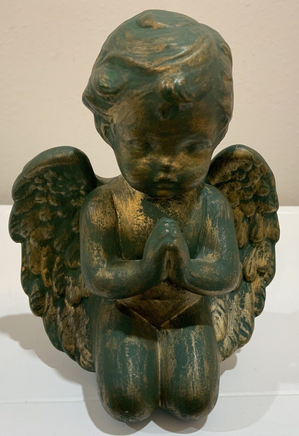Vtg Praying Cherub Angel Naked Baby Distressed Emerald Green Gold Shelf Sitter