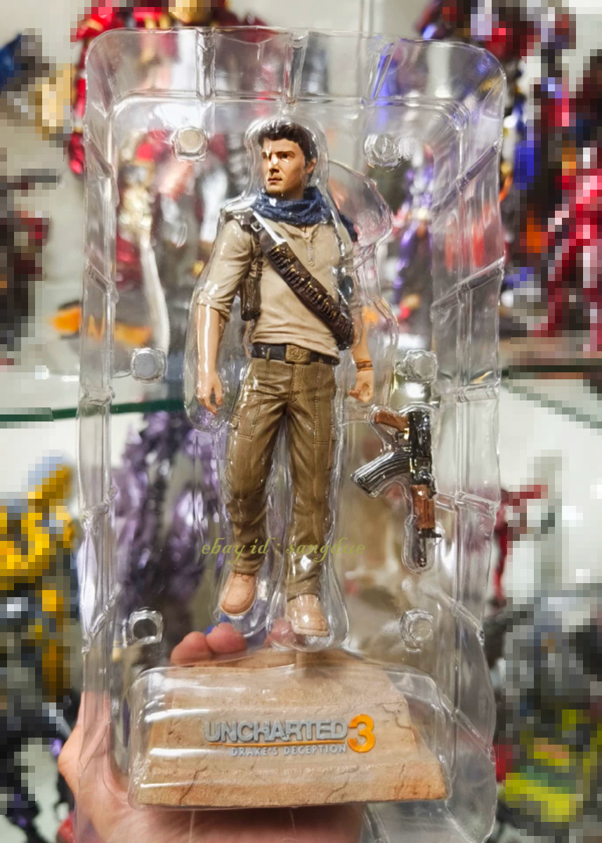 SIDESHOW   Uncharted Nathan Drake   Collectible Statue Figure Model  In Stock