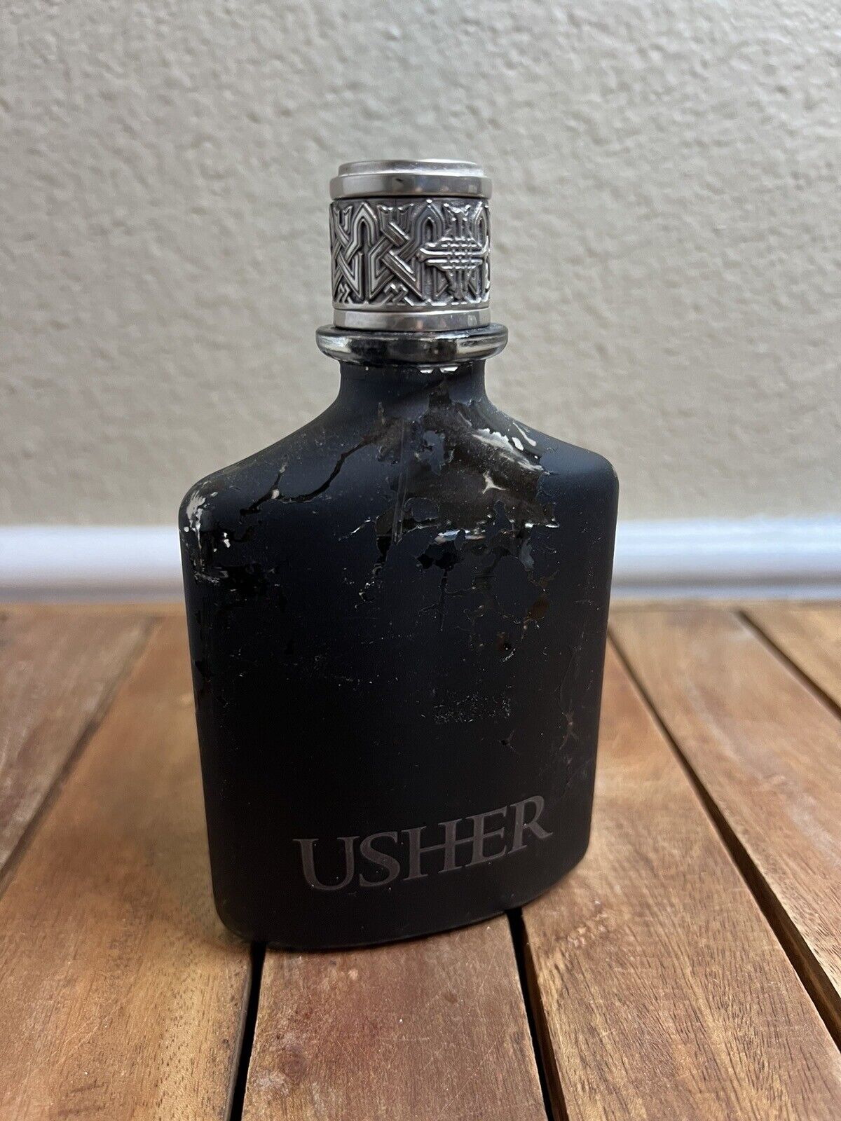 Usher For Men 3.4 oz 100 ml Eau De Toilette Spray Damaged Bottle READ