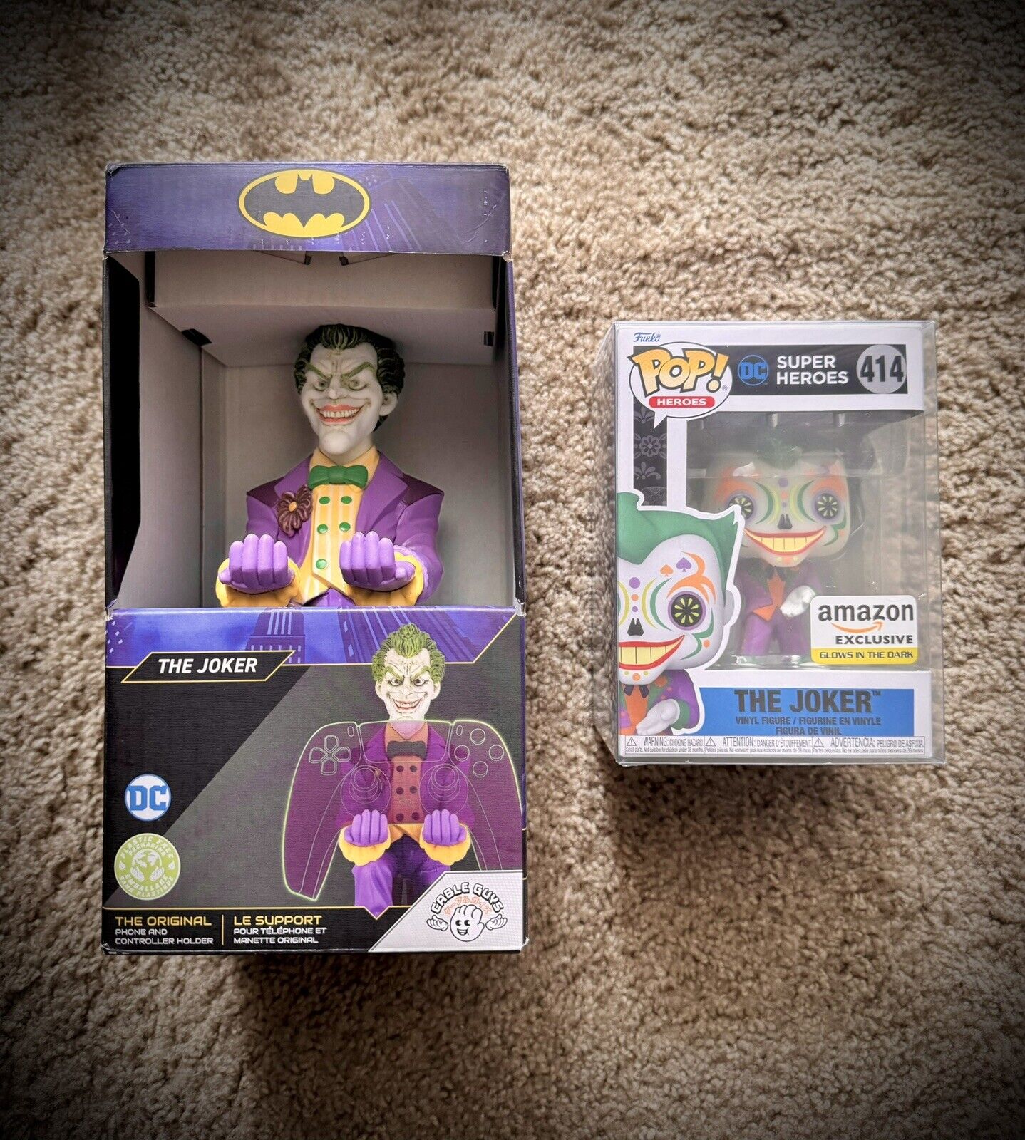Funko Pop DC Universe Bundles - The Joker #414 / The Joker Phone,Remote Holder
