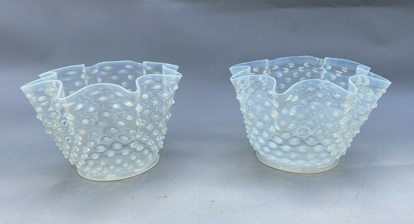 PAIR OF VICTORIAN OPALESCENT HOBNAIL RUFFLED ART GLASS LAMP SHADES 5