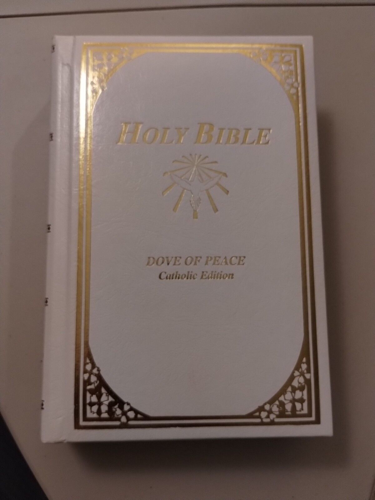 *VINTAGE*  Dove Of Peace Catholic Edition Holy Book New American Bible 1991 ✨