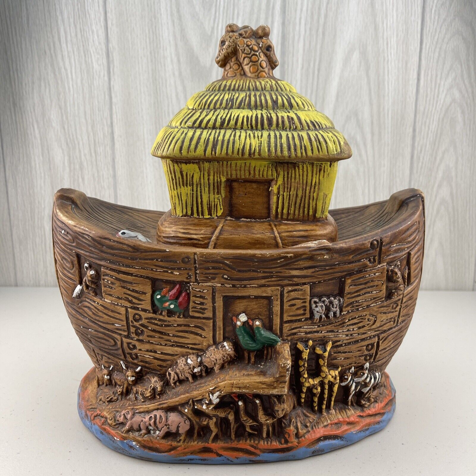 Vintage Noah\'s Ark Cookie Jar California Originals Pottery USA 881 / 11\