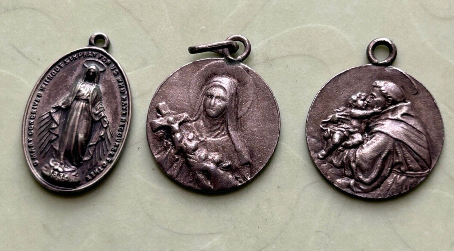 1830 antique Sterling Silver Miraculous Mother Mary Madonna old 3 MEDAL LOT vtg