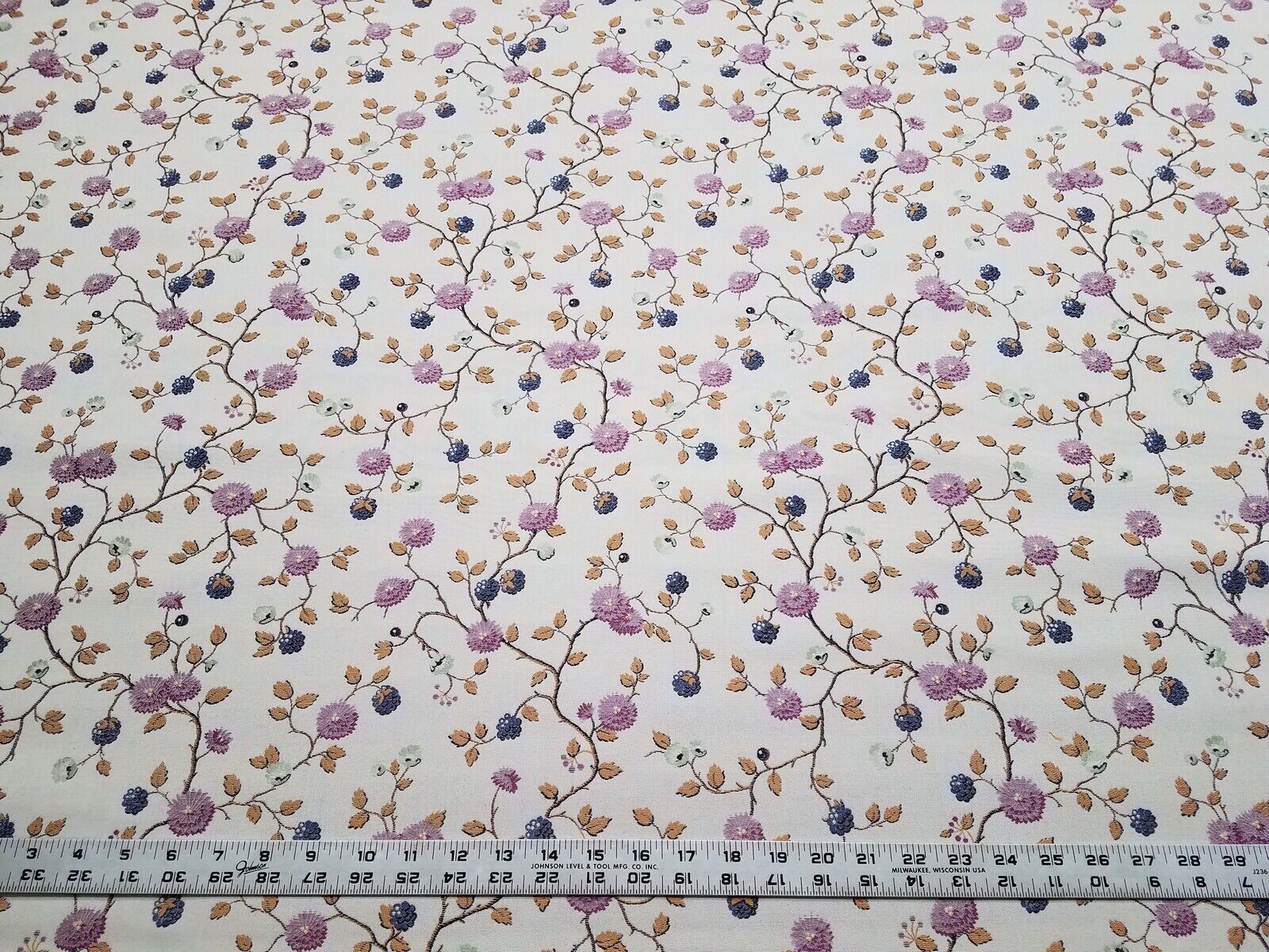 5 3/8 yards of Scalamandre Hameau 26682-004 upholstery fabric r3187