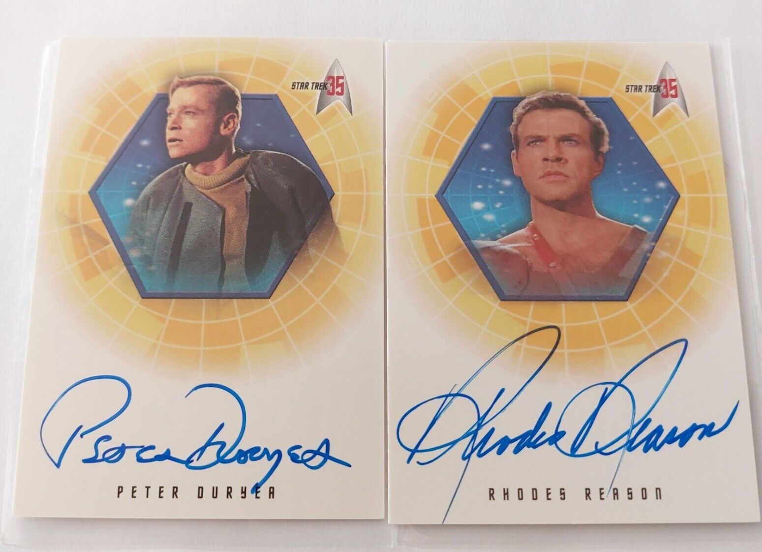 Star Trek TOS 35th Ann. both autograph cards A23 Rhodes Reason A32 Peter Duryea