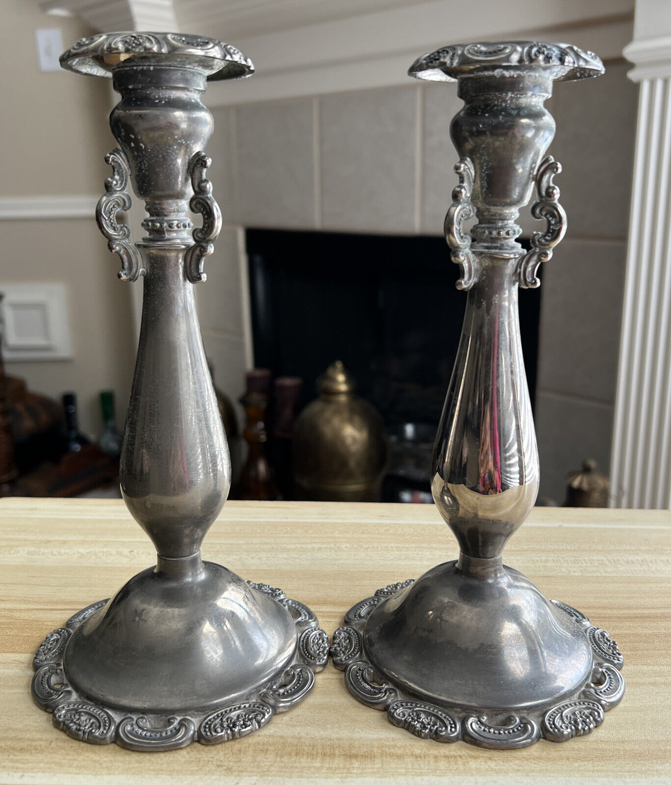 Baroque By Wallace Silver Plate Candle Holders Pair Candlesticks