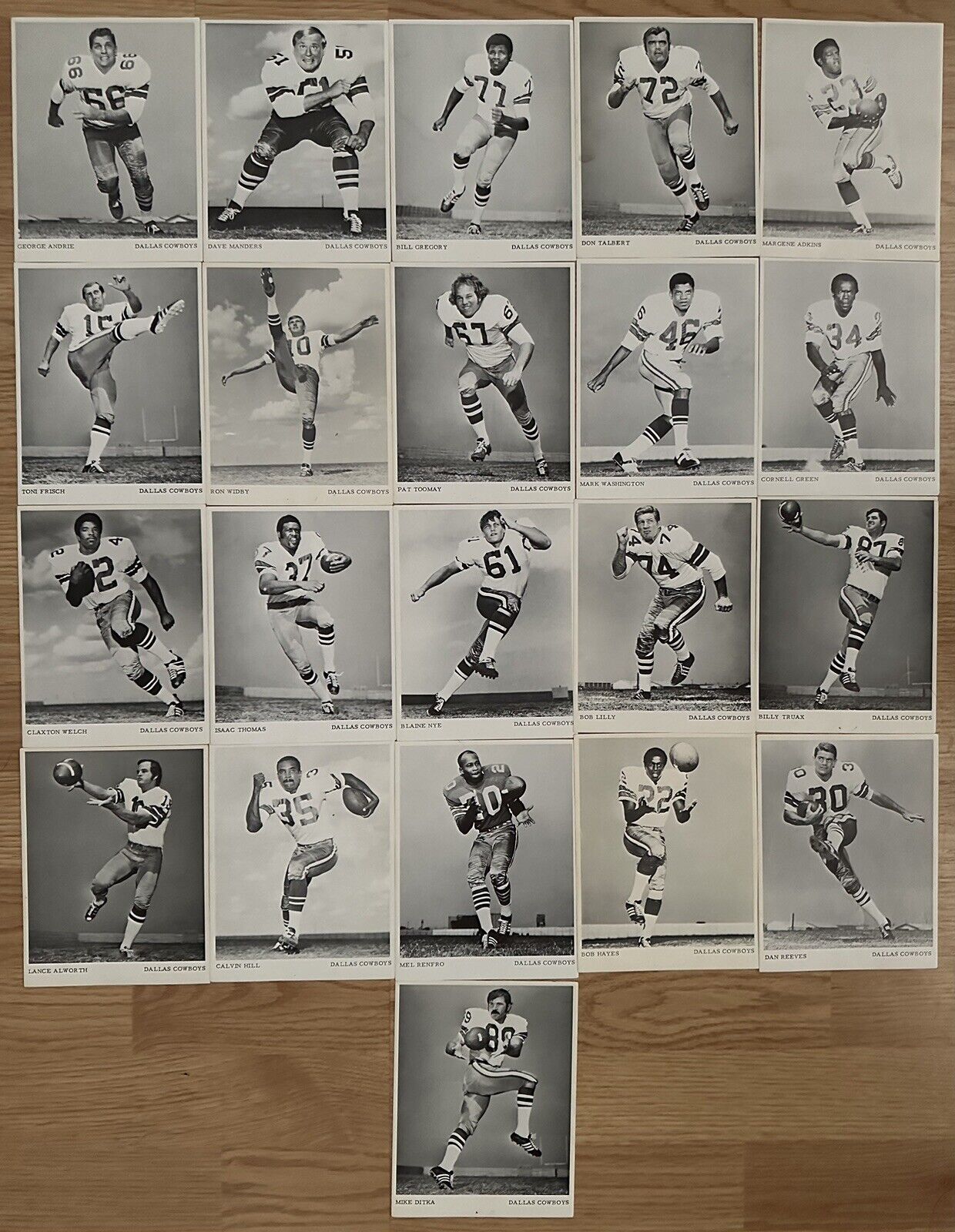 Set Of 21 Dallas Cowboys 1972 Press Photos: Ditka, Reeves, Hill, Hayes, Lilly…