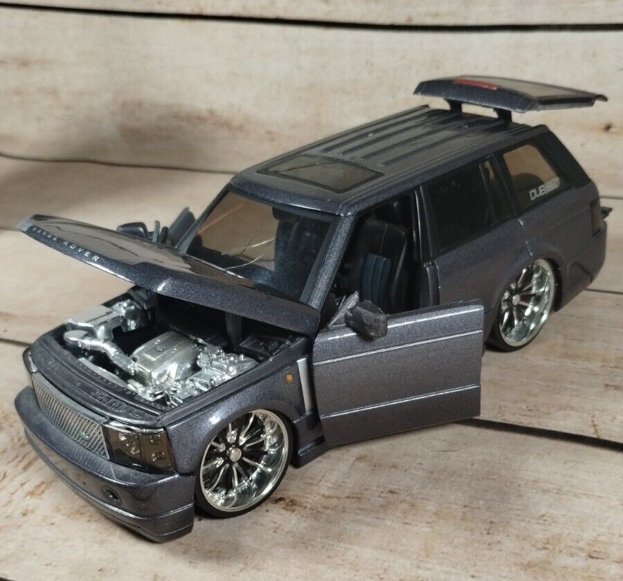 1/24 Land Rover Jada toys 2005 Dub City Silver
