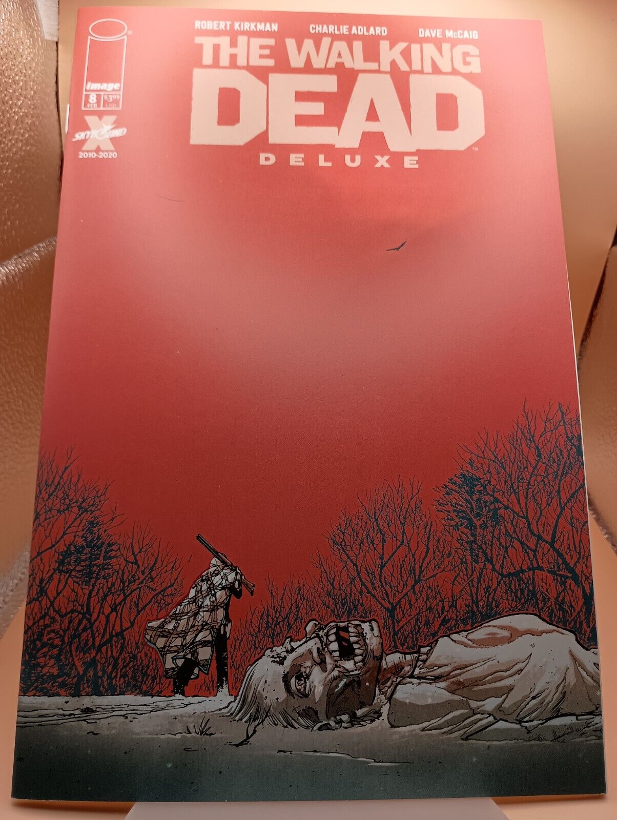 2021 Image Comics The Walking Dead Deluxe 8 Tony Moore Cover B Variant 