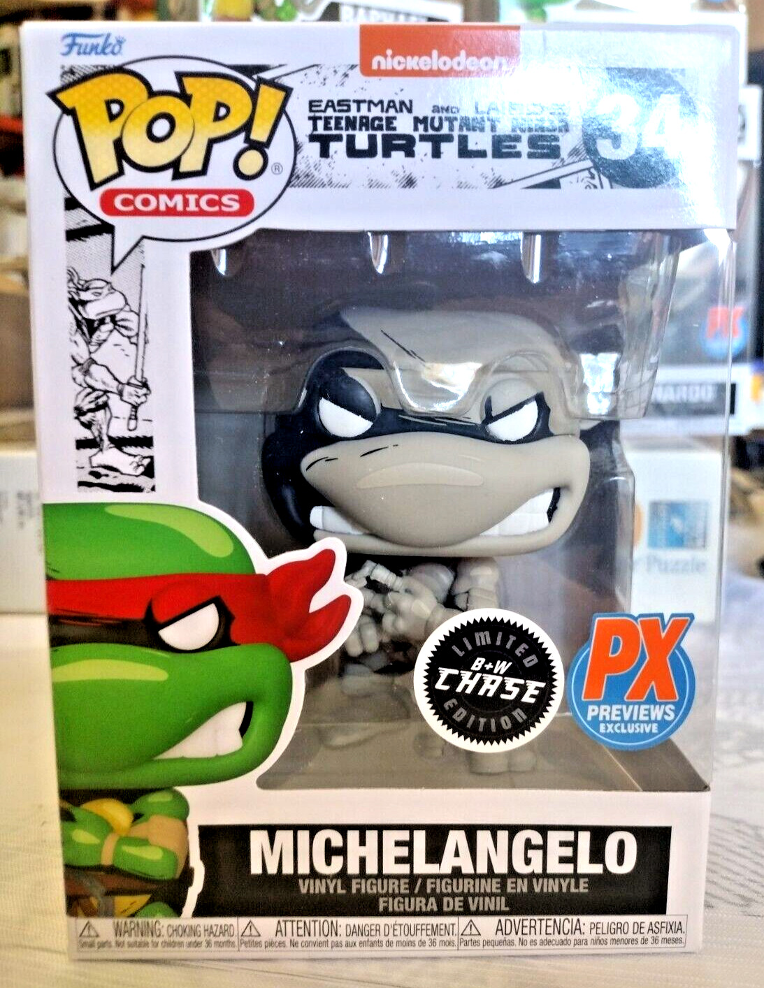 Funko POP PREVIEWS EXCLUSIVE CHASE VARIANT Michelangelo Black and White Figure
