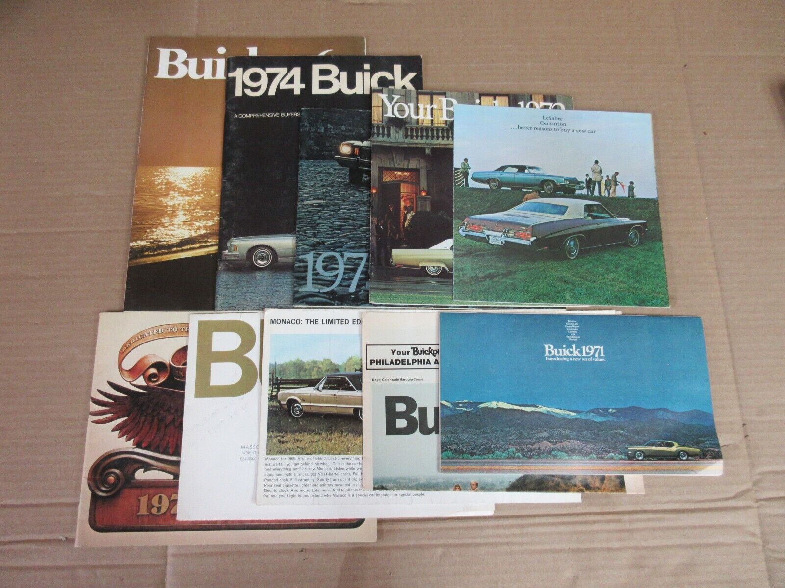 Vintage Lot of 10 1968-1976 Buick General Motors Dealer Sales Brochures  E5