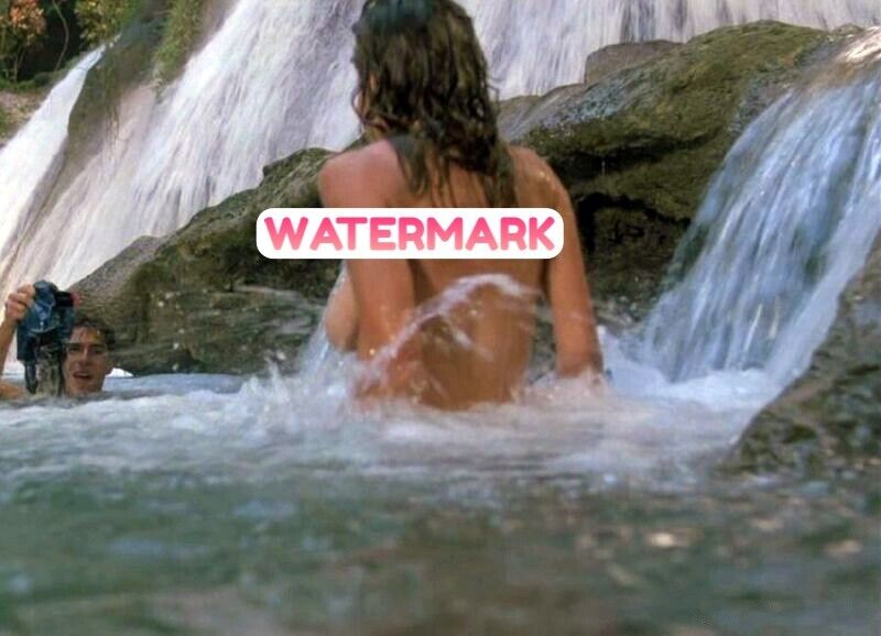 Free & Wet ELISABETH SHUE is ALL NATURAL 💜❤️💙 Pro Archival Print (8.5