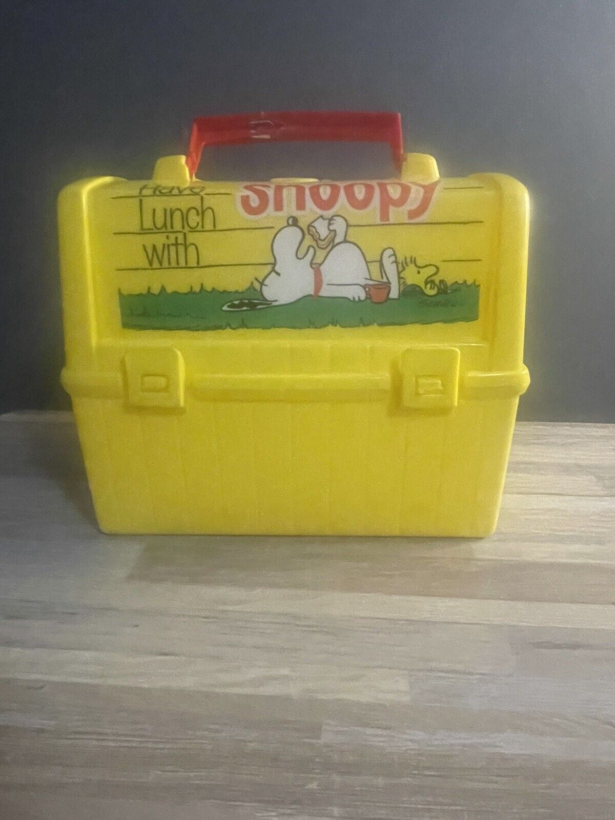 Vintage 1968 SNOOPY  Thermos Divisions Yellow Lunch Box. No Thermos