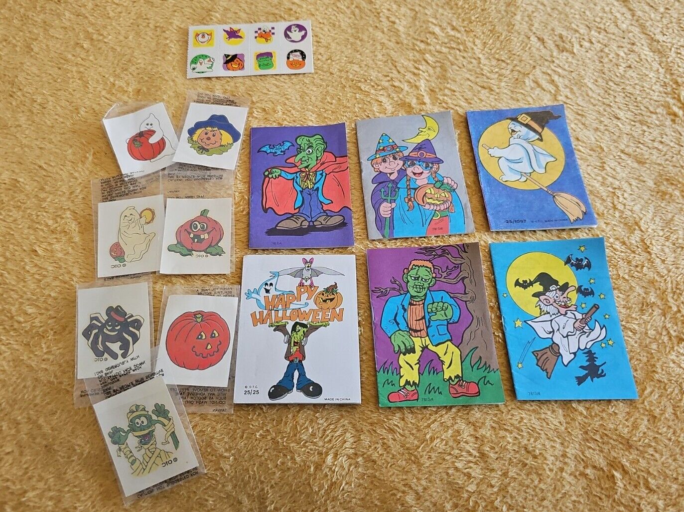 Lot (21) Vintage Halloween 90s Mini Coloring Books Temporary Tattoos More *READ*