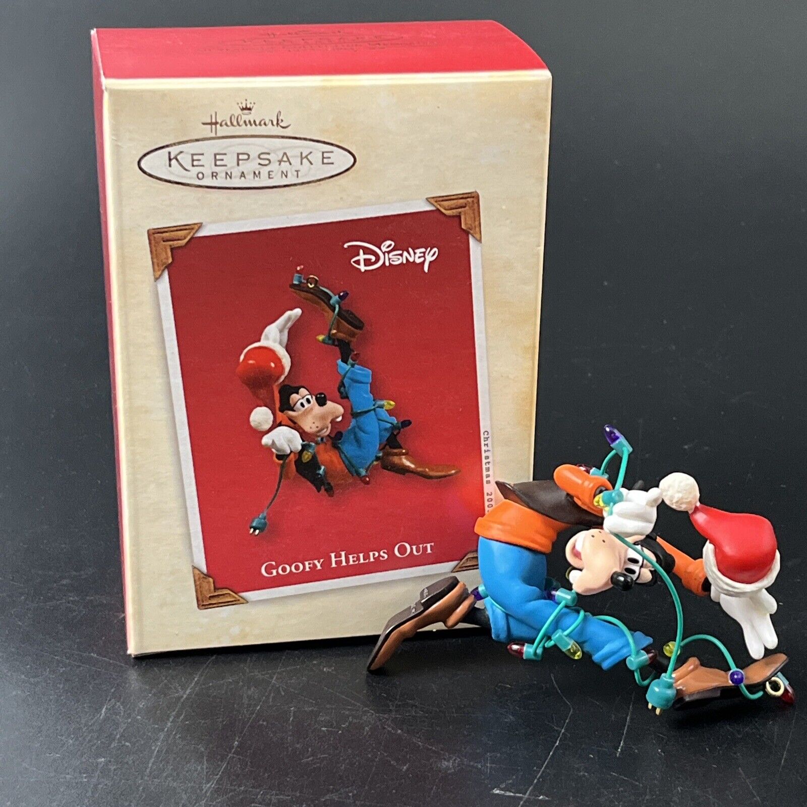 Hallmark 2003 Disney Goofy Helps Out Keepsake Christmas Ornament Mickey Decor
