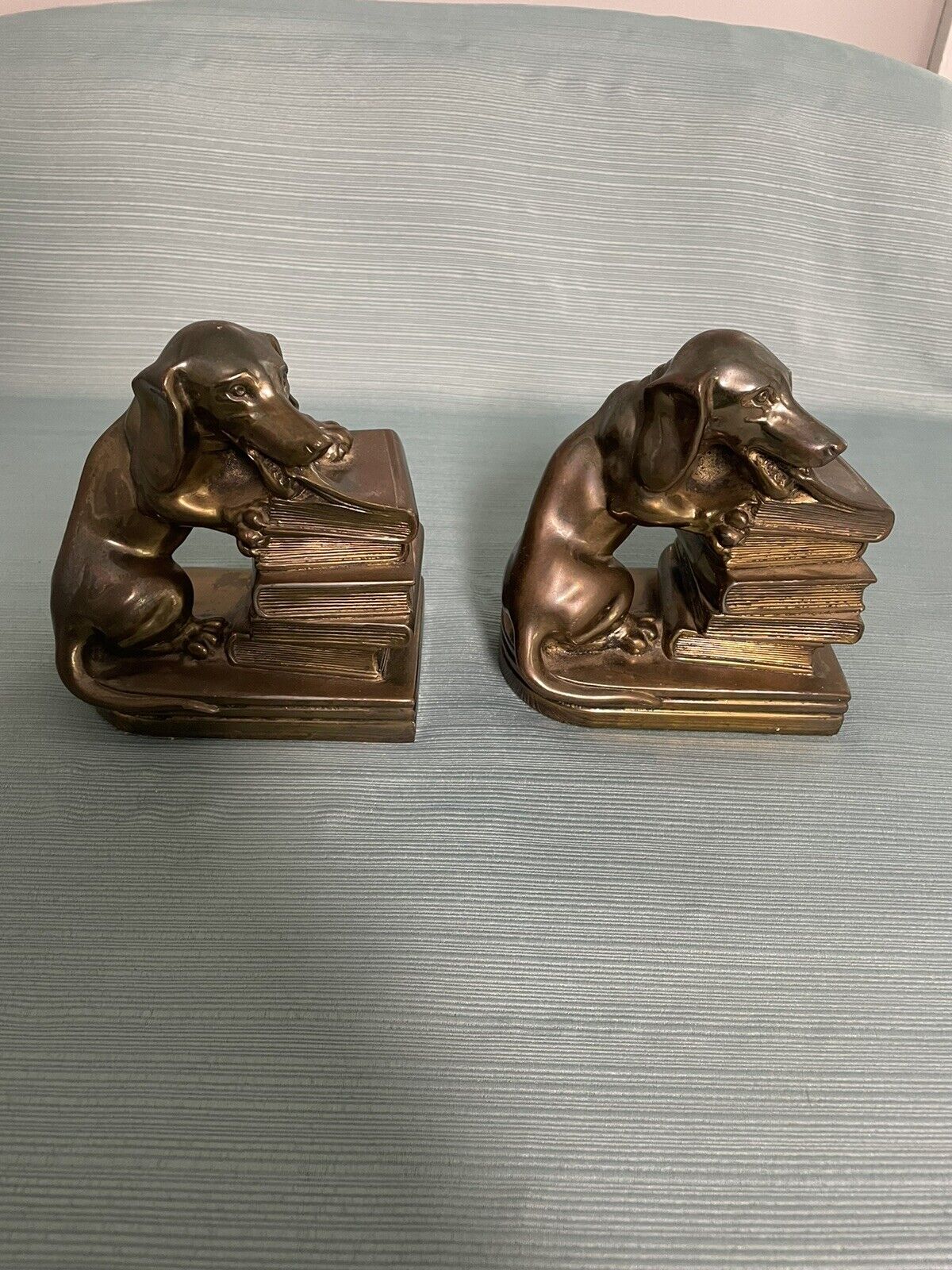 Vintage Jenning Bros Dachshund Bookends Signed JB 1700 Dog Chewing on Books