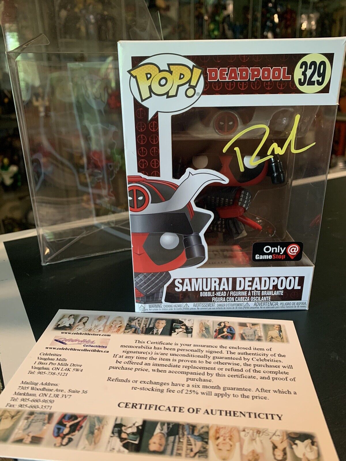 Funko Pop Marvel Samurai DEADPOOL SIGNED VAULTED & RARE  Ryan Reynolds