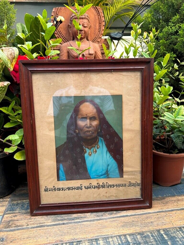 Antique Old Indian Oil Lady Artist Fine Oil Painting Framed