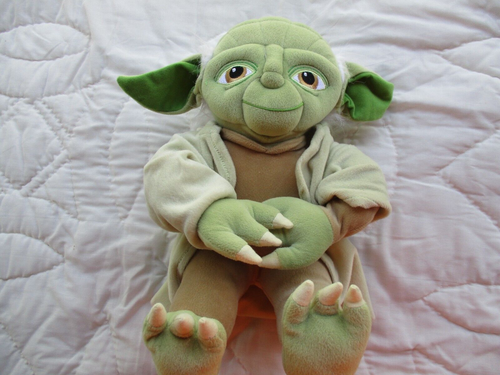Star Wars Yoda Plush,Excellent Condition,18 inch Stuffed Toy,Life Like