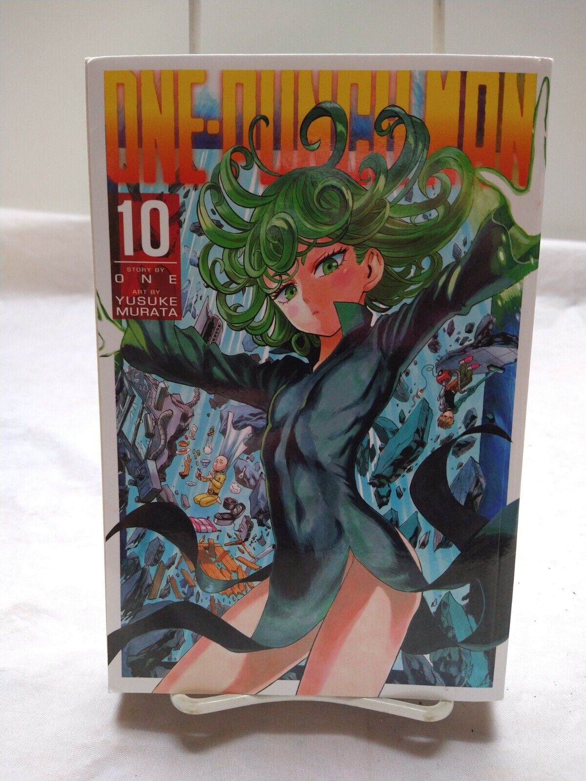 One-Punch Man Volume 10 O N E Yuskuke Murata Viz Media Shonen Jump