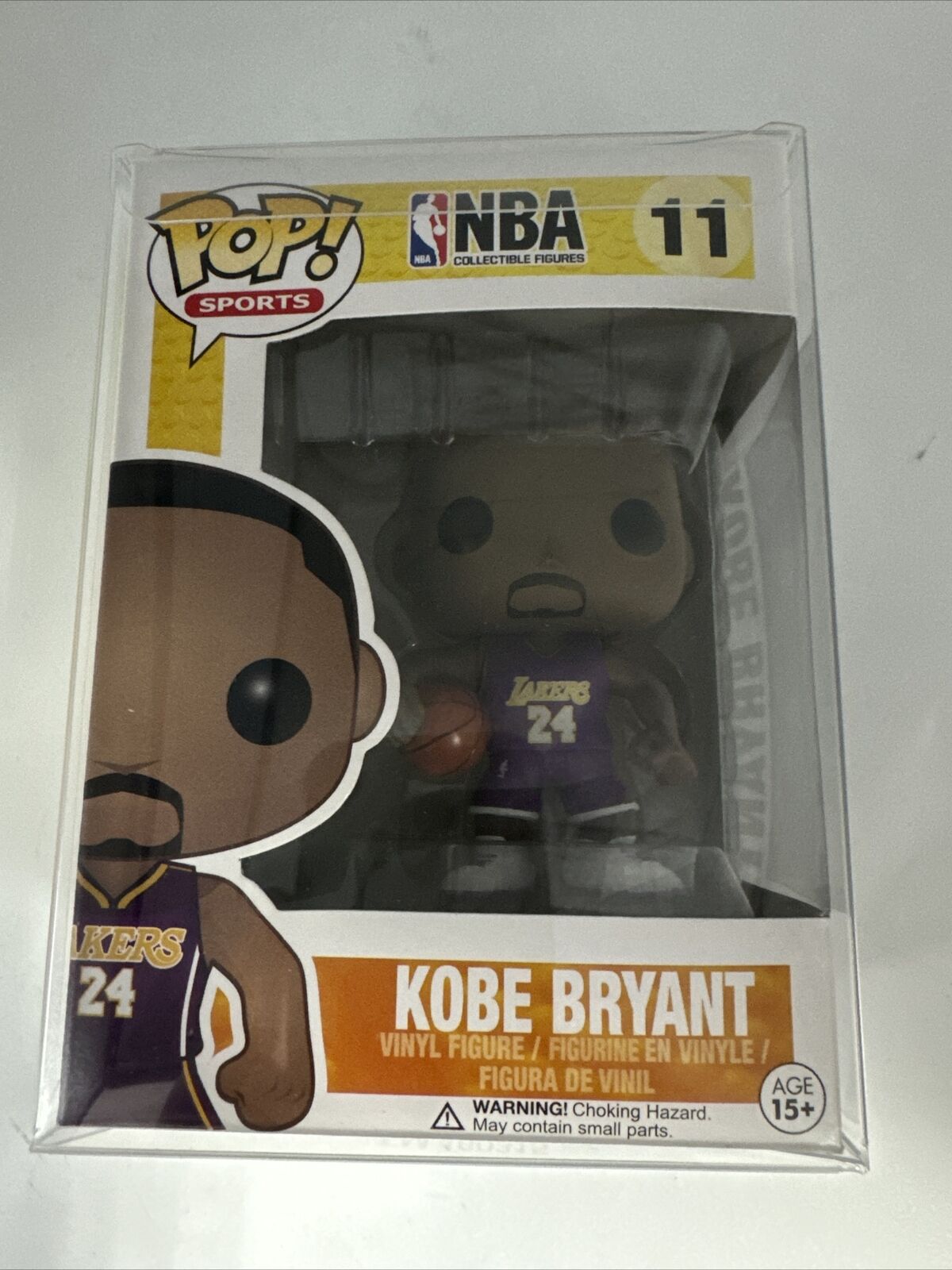 Funko Pop NBA #11 Kobe Bryant 24 Purple Jersey Lakers 100% Authentic Vaulted