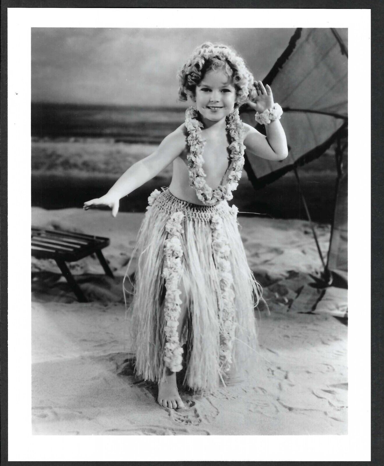 HOLLYWOOD SHIRLEY TEMPLE ACTRESS DANCING VINTAGE ORIG PHOTO