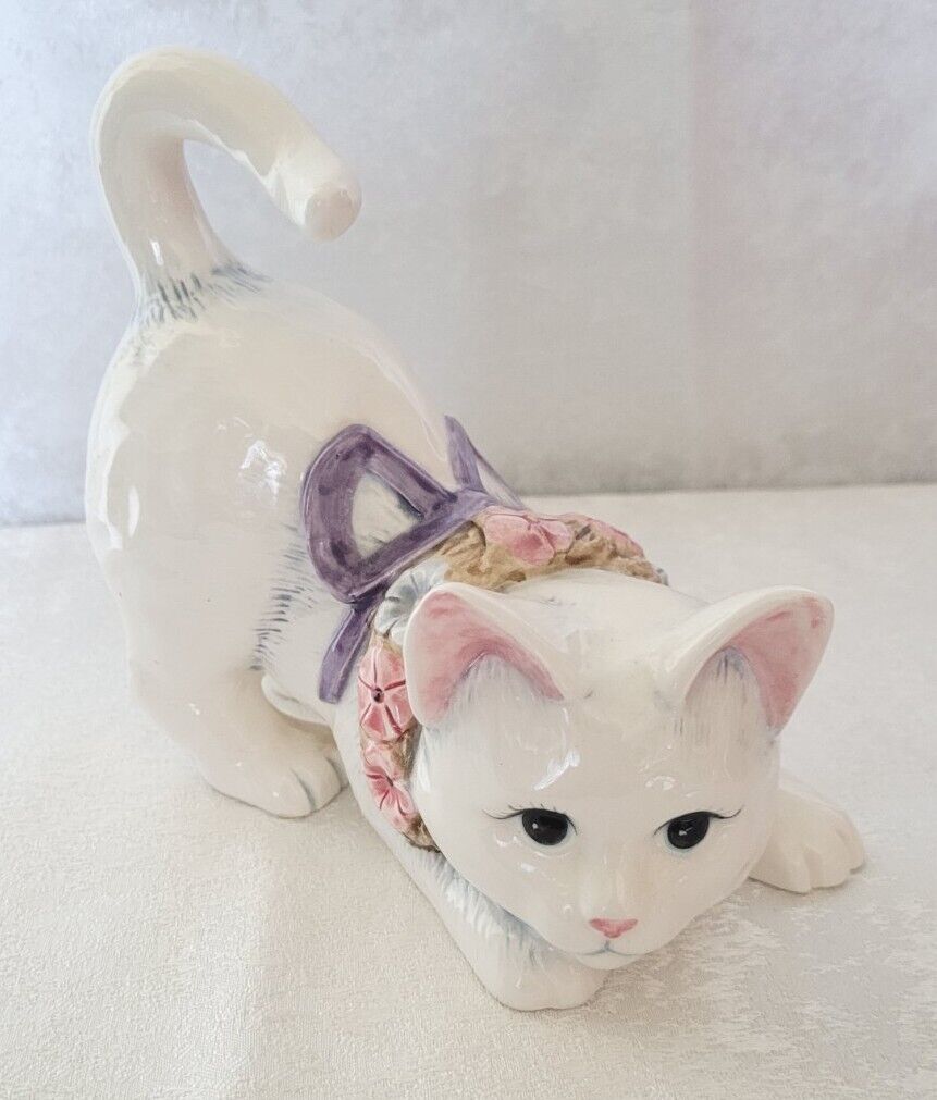 Vintage Lefton Ceramic White Persian Cat Figurine 7\