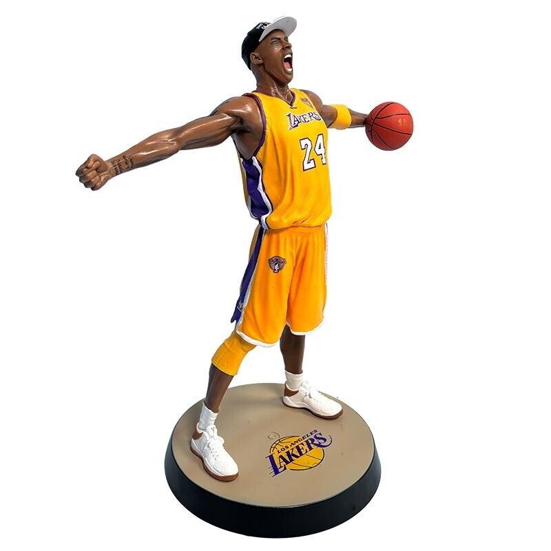New Basketball Star Lakers Kobe Bryant Roaring 34cm PVC Figure Statue Boxed Gift