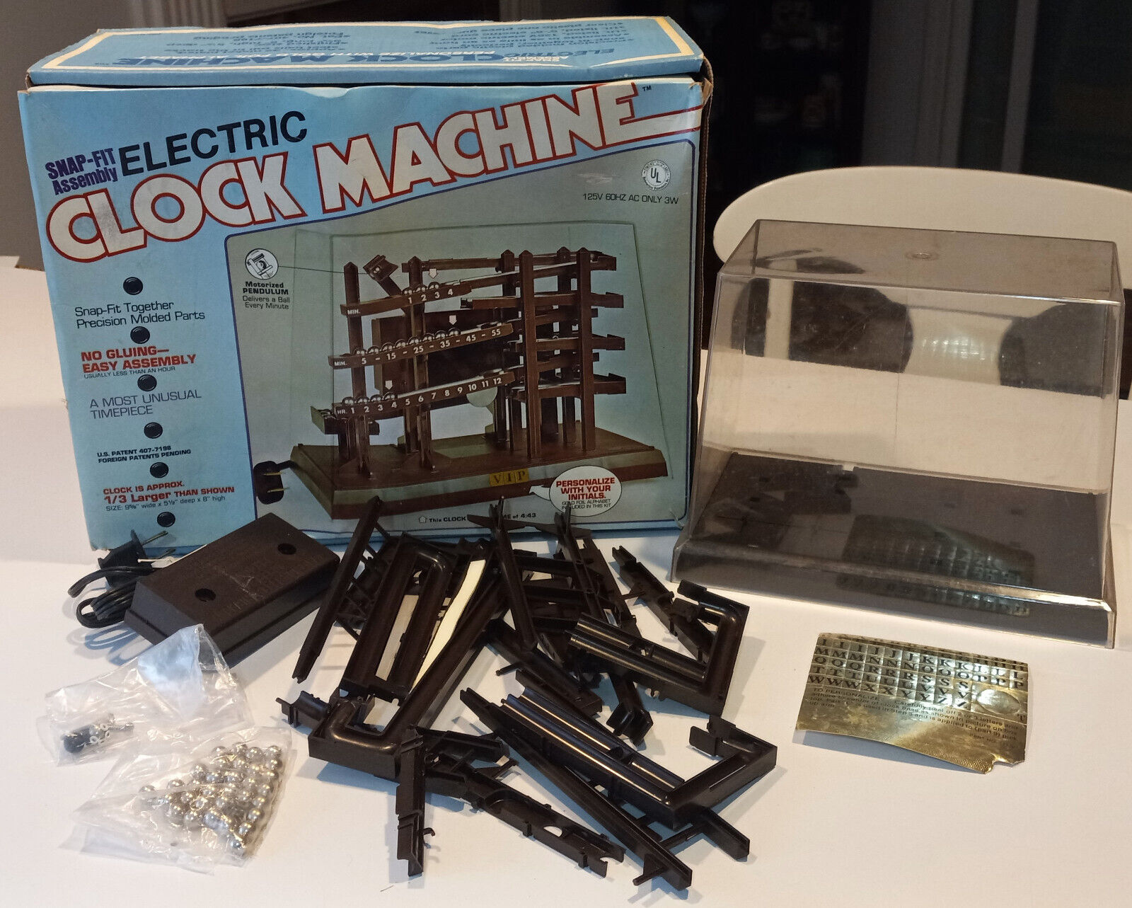 Vtg Arrow Snap-Fit Assembly Electric Clock Machine Made for Spencer Gifts 1981