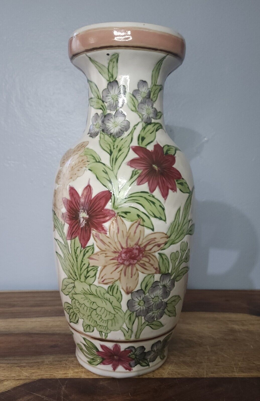Vintage Japanese Moriage Vase Hand Painted Raised Enamel Floral Design 10\