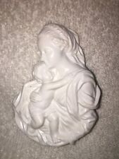 Small Vintage Virgin Mother Mary Madonna And Child Jesus Wall Hang picture