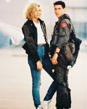 TOP GUN Kelly McGillis and Tom Cruise classic pose on airfield 8x10 inch photo picture