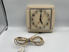 MID CENTURY TELECHRON ELECTRIC WALL CLOCK MODEL 2H15 IVORY WORKS GREAT picture
