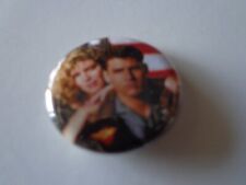 top gun, pin back, tom cruise and kelly mc gillis picture